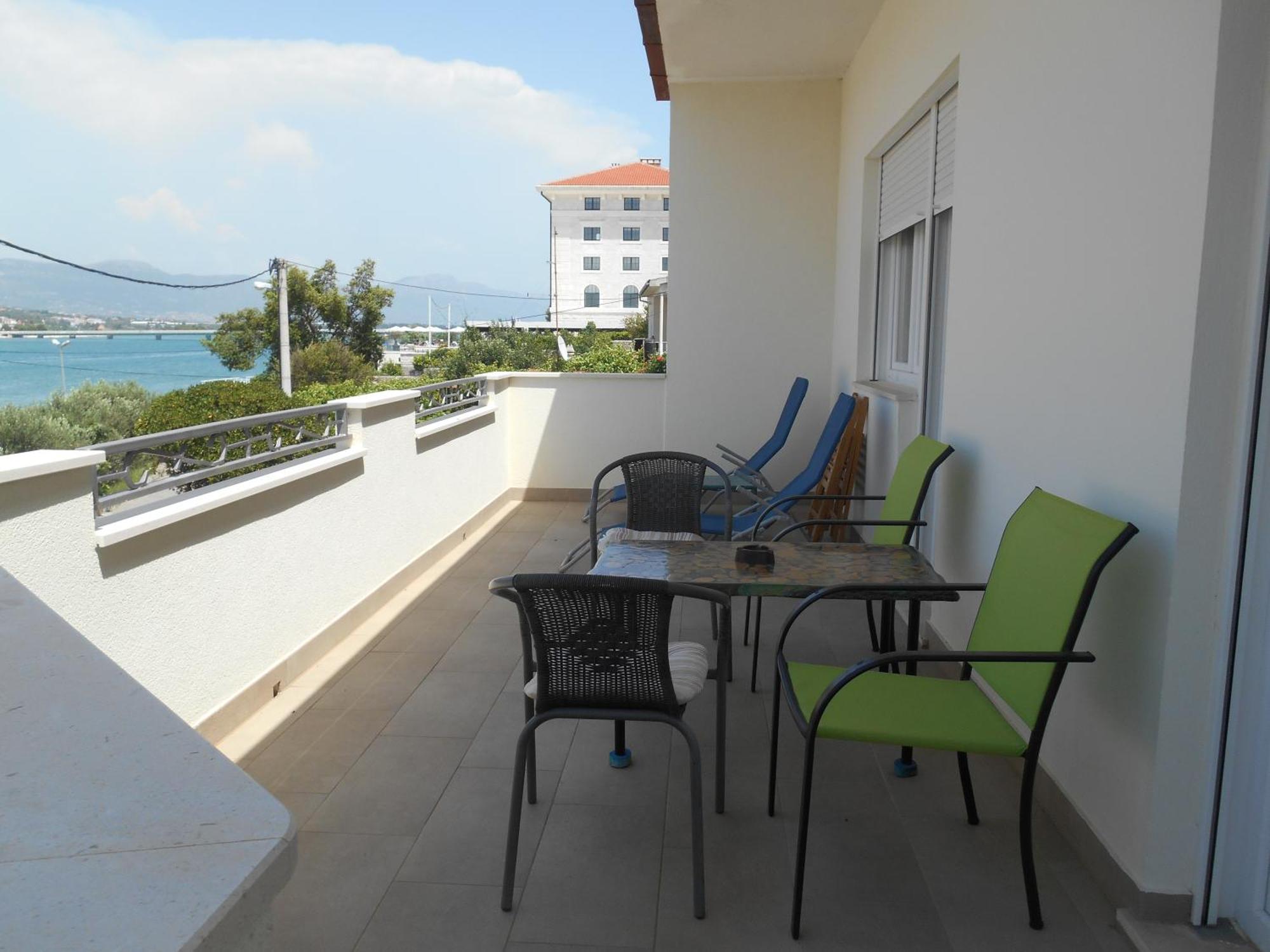 Apartments Bresan Trogir Quarto foto