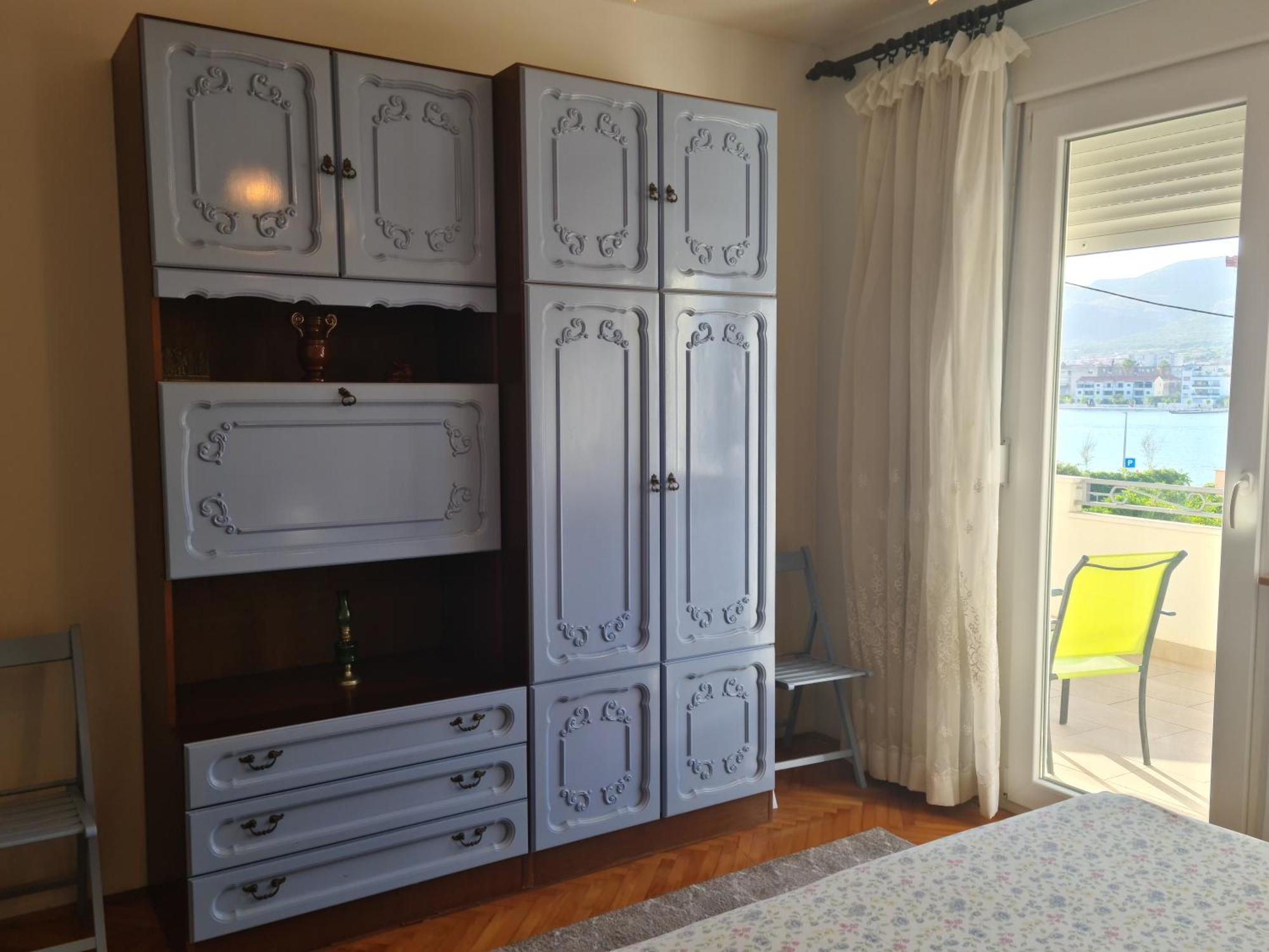 Apartments Bresan Trogir Quarto foto